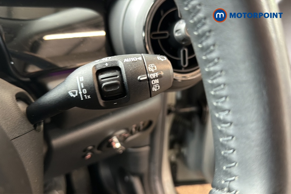 Mini Hatchback Cooper Classic Manual Petrol Hatchback - Stock Number (1651227) - 6th supplementary image