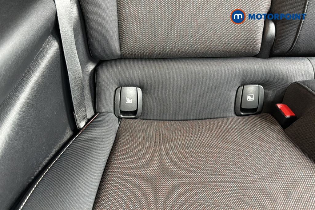 Mini Hatchback Cooper Classic Manual Petrol Hatchback - Stock Number (1651227) - 27th supplementary image