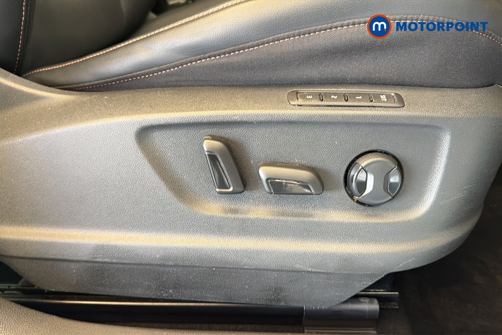 Cupra Ateca V2 Automatic Petrol SUV - Stock Number (1651623) - 23rd supplementary image