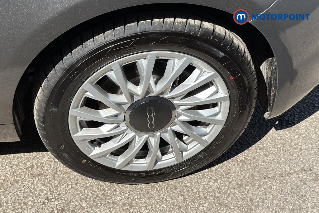 Fiat 500 Dolcevita Manual Petrol Hatchback - Stock Number (1611526) - 47th supplementary image