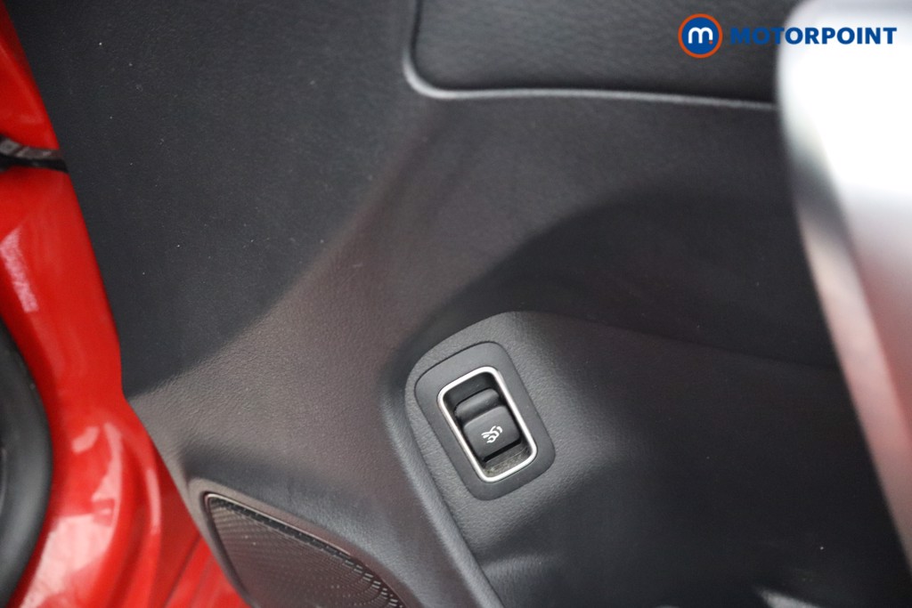 Mercedes-Benz CLA Amg Line Automatic Petrol Coupe - Stock Number (1619308) - 12th supplementary image