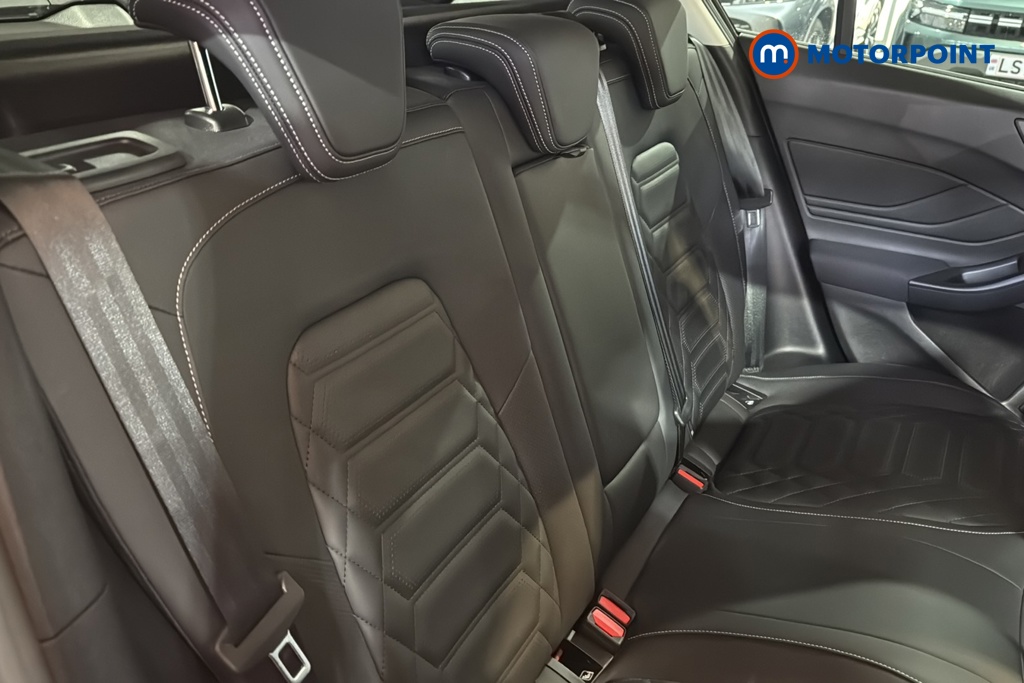 Ford Focus Titanium X Manual Petrol Hatchback - Stock Number (1627249) - 25th supplementary image