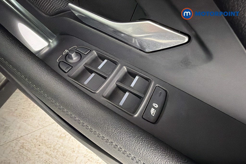 Jaguar E-Pace S Manual Diesel SUV - Stock Number (1635229) - 20th supplementary image