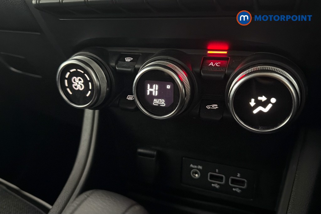 Renault Captur Techno Automatic Petrol-Electric Hybrid SUV - Stock Number (1635926) - 12th supplementary image