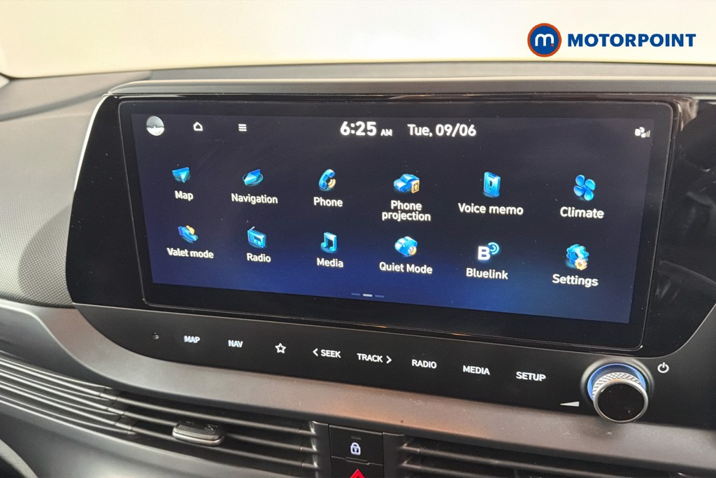 Hyundai I20 Premium Automatic Petrol Hatchback - Stock Number (1639528) - 9th supplementary image