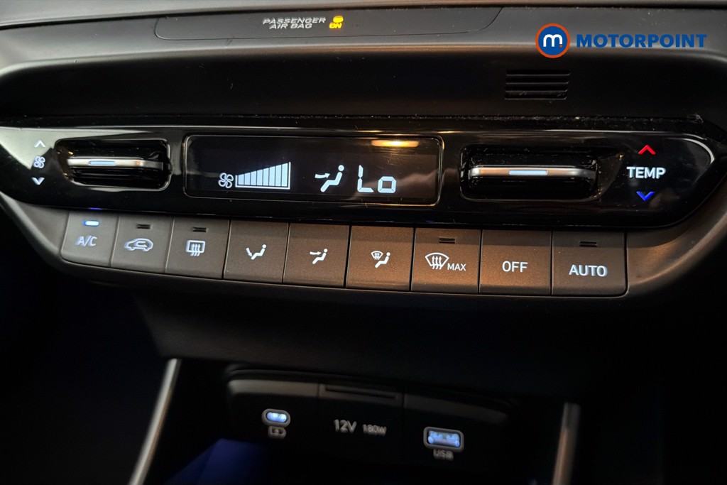 Hyundai I20 Premium Automatic Petrol Hatchback - Stock Number (1639528) - 12th supplementary image