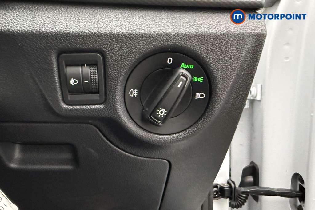 Skoda Kamiq SE Manual Petrol SUV - Stock Number (1640058) - 4th supplementary image