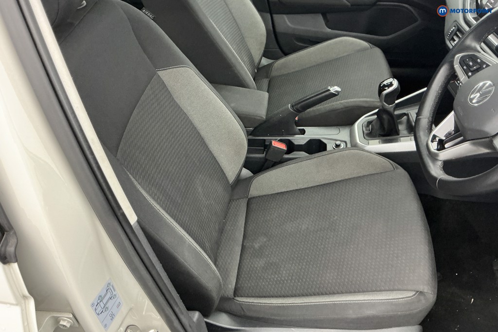 Volkswagen Polo Life Manual Petrol Hatchback - Stock Number (1640363) - 5th supplementary image