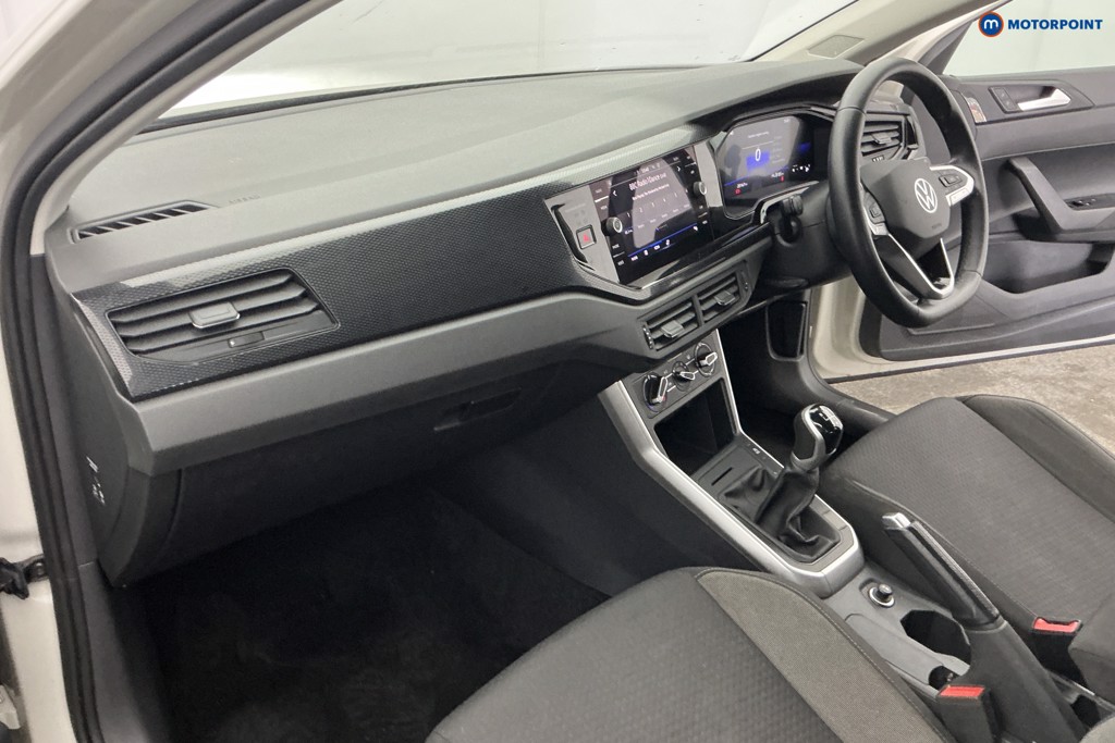 Volkswagen Polo Life Manual Petrol Hatchback - Stock Number (1640363) - 9th supplementary image