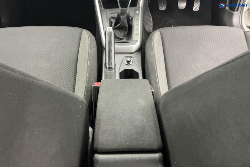 Volkswagen Polo Life Manual Petrol Hatchback - Stock Number (1640363) - 11th supplementary image