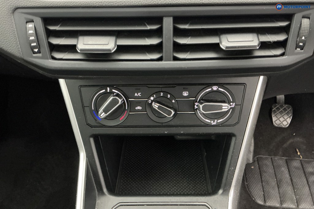 Volkswagen Polo Life Manual Petrol Hatchback - Stock Number (1640363) - 17th supplementary image