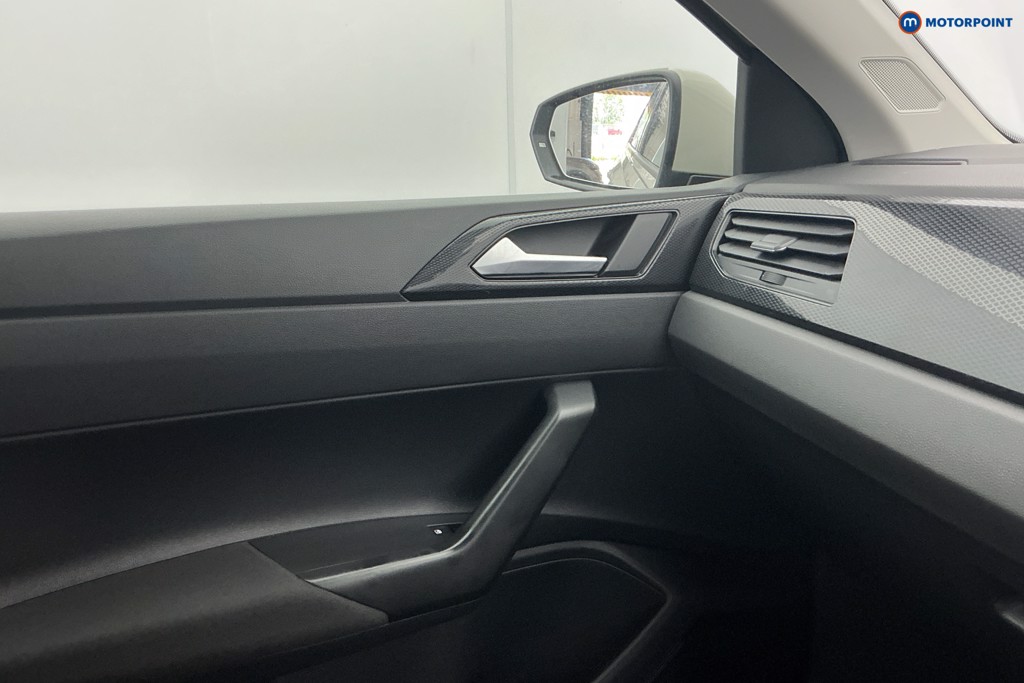 Volkswagen Polo Life Manual Petrol Hatchback - Stock Number (1640363) - 19th supplementary image