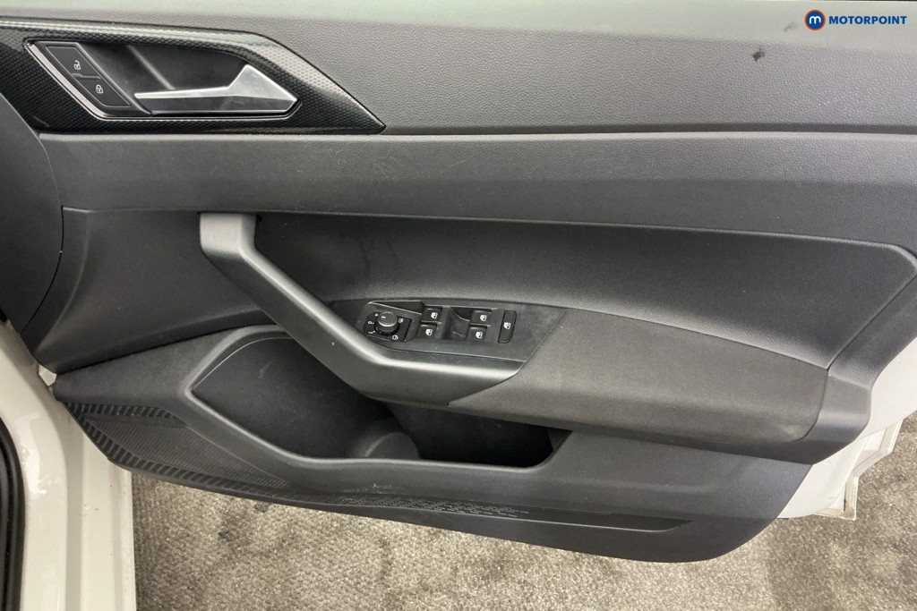 Volkswagen Polo Life Manual Petrol Hatchback - Stock Number (1640363) - 24th supplementary image