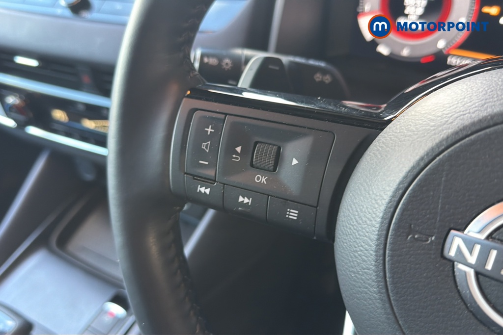 Nissan Qashqai Tekna Automatic Petrol SUV - Stock Number (1642341) - 4th supplementary image