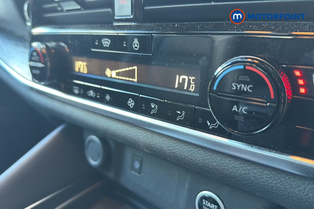Nissan Qashqai Tekna Automatic Petrol SUV - Stock Number (1642341) - 14th supplementary image