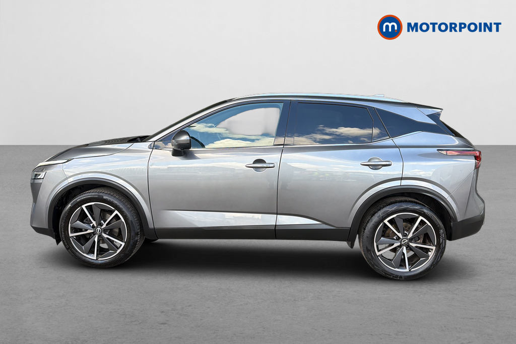Nissan Qashqai Tekna Automatic Petrol SUV - Stock Number (1642341) - Drivers side