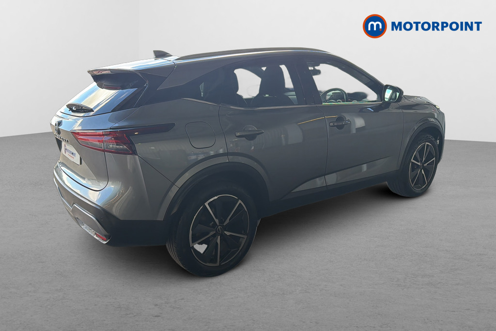 Nissan Qashqai Tekna Automatic Petrol SUV - Stock Number (1642341) - Passenger side rear corner