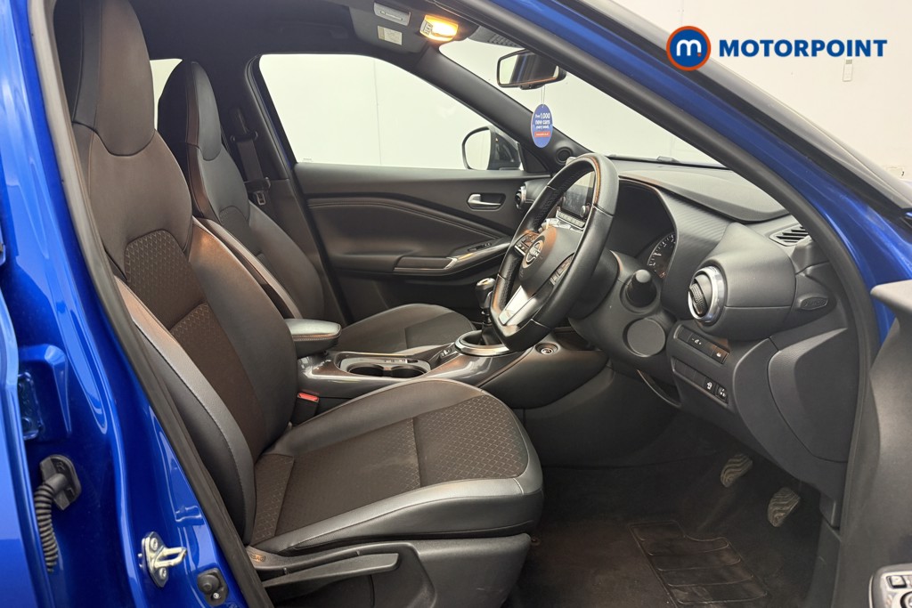 Nissan Juke N-Connecta Manual Petrol SUV - Stock Number (1642362) - 4th supplementary image