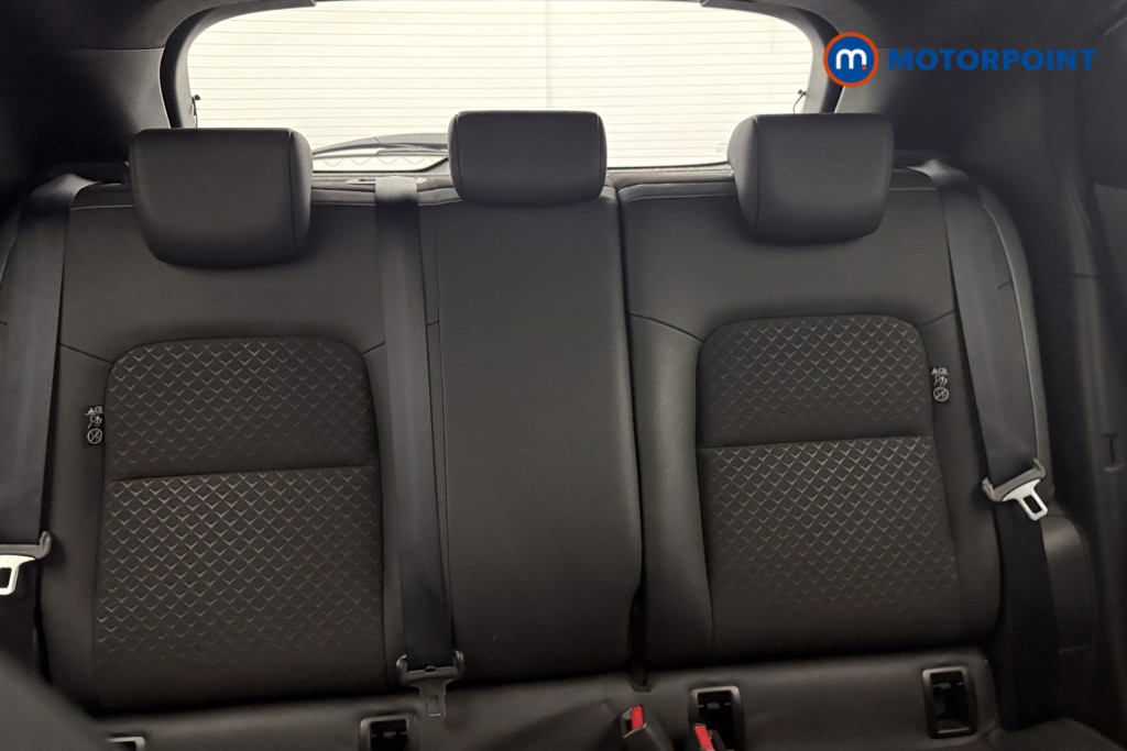 Nissan Juke N-Connecta Manual Petrol SUV - Stock Number (1642362) - 15th supplementary image