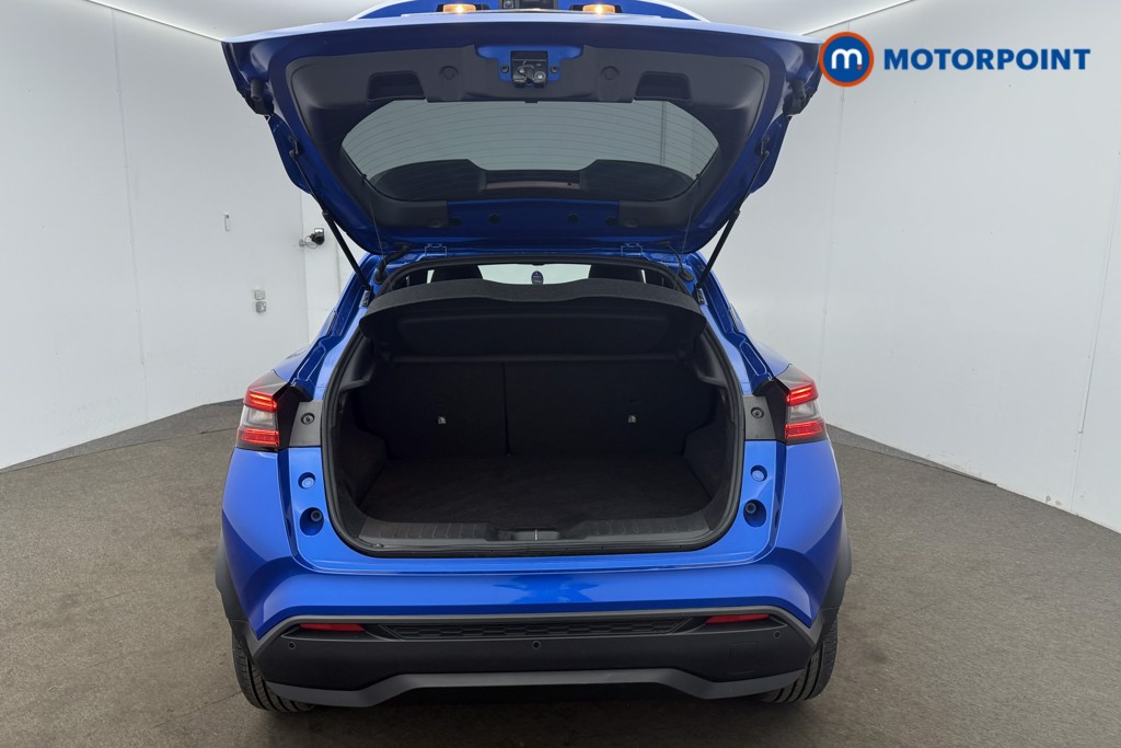 Nissan Juke N-Connecta Manual Petrol SUV - Stock Number (1642362) - 17th supplementary image