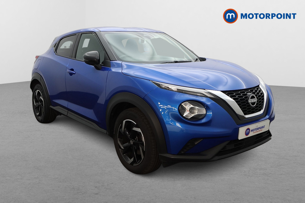 Nissan Juke N-Connecta Manual Petrol SUV - Stock Number (1642362) - Drivers side front corner