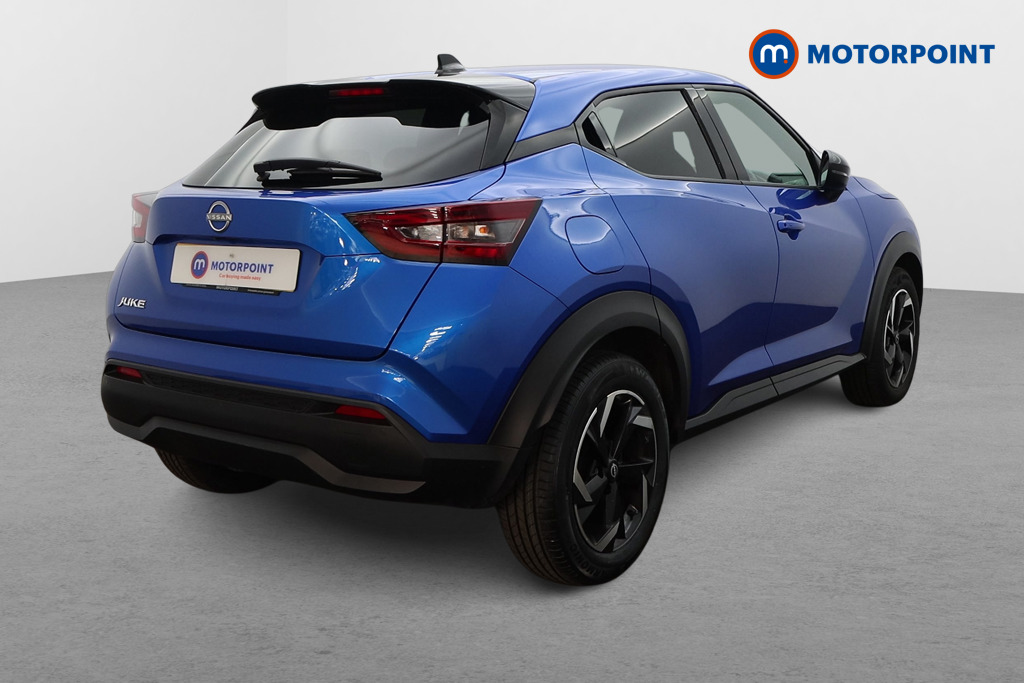 Nissan Juke N-Connecta Manual Petrol SUV - Stock Number (1642362) - Drivers side rear corner