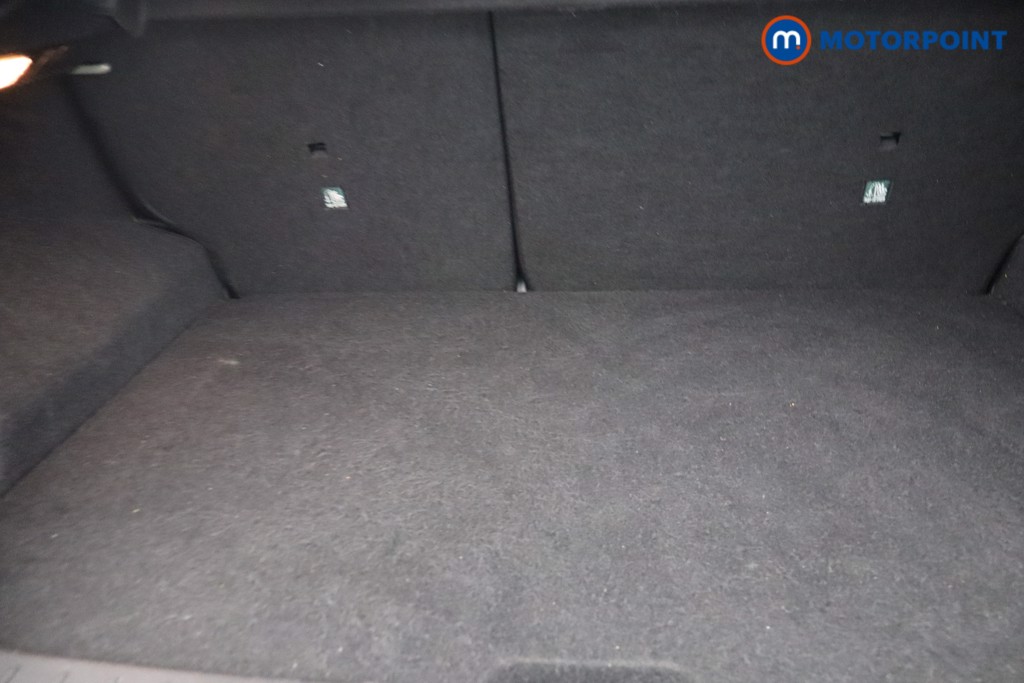 Nissan Juke N-Connecta Automatic Petrol SUV - Stock Number (1642376) - 6th supplementary image