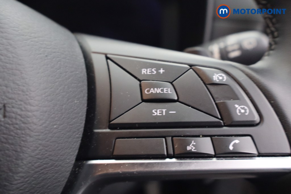 Nissan Juke N-Connecta Automatic Petrol SUV - Stock Number (1642376) - 15th supplementary image