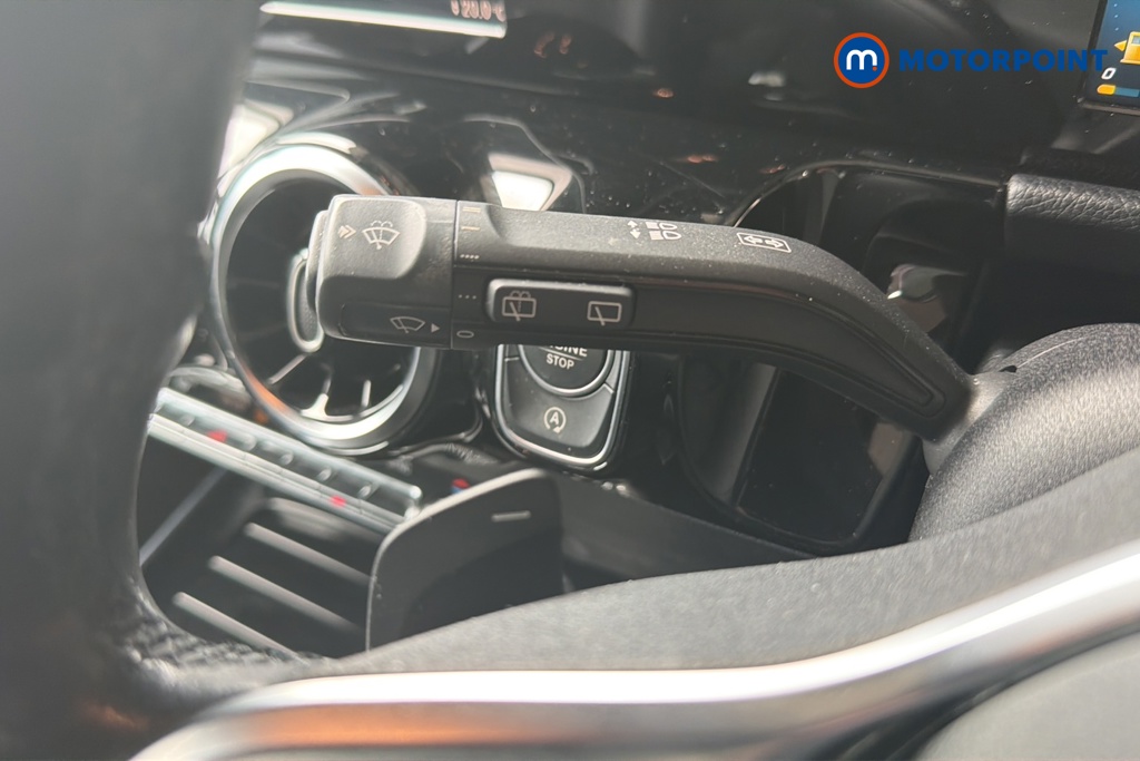 Mercedes-Benz GLA Sport Automatic Petrol SUV - Stock Number (1642588) - 5th supplementary image