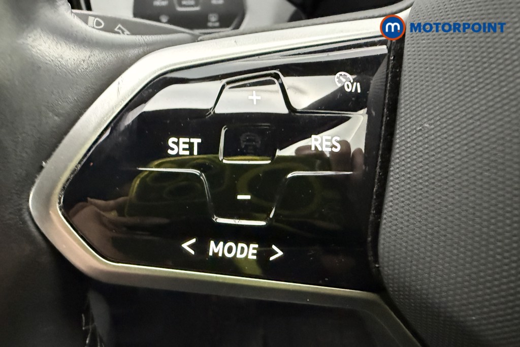 Volkswagen Id.3 Family Pro Automatic Electric Hatchback - Stock Number (1643404) - 9th supplementary image