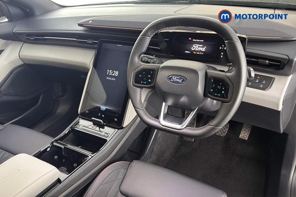 Ford Explorer Premium Automatic Electric SUV - Stock Number (1643683) - 1st supplementary image