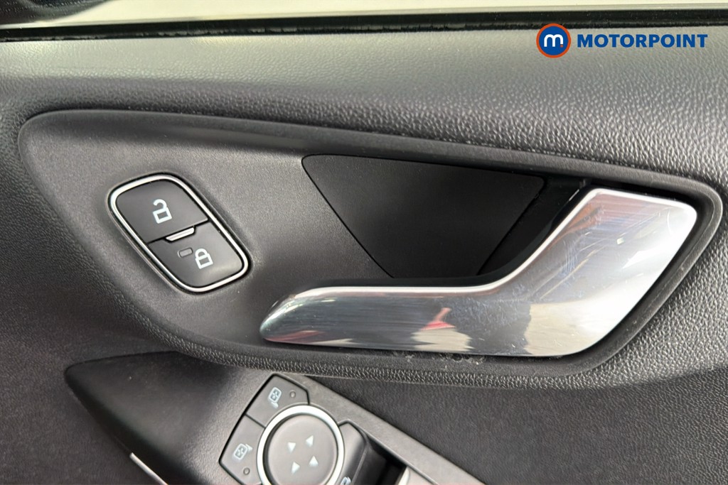 Ford Fiesta Titanium Manual Petrol Hatchback - Stock Number (1644408) - 42nd supplementary image