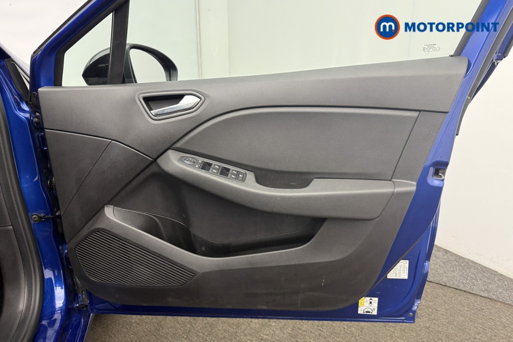 Renault Clio Evolution Manual Petrol Hatchback - Stock Number (1644535) - 3rd supplementary image