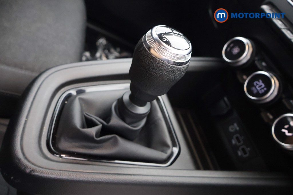 Renault Clio Evolution Manual Petrol Hatchback - Stock Number (1644547) - 7th supplementary image
