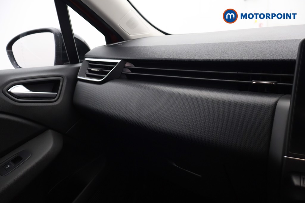 Renault Clio Evolution Manual Petrol Hatchback - Stock Number (1644547) - 8th supplementary image