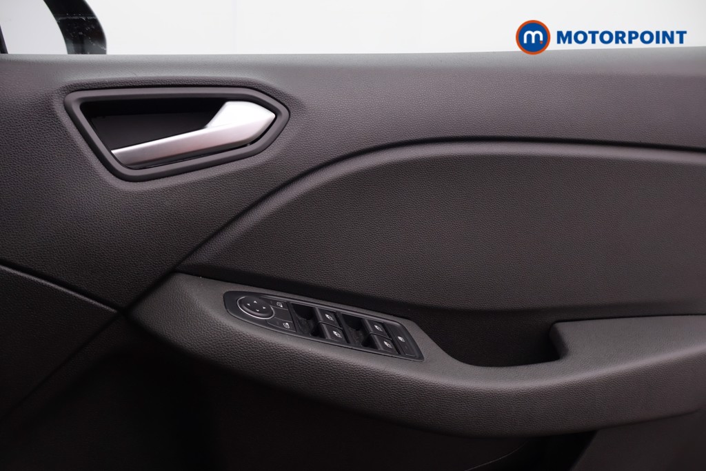 Renault Clio Evolution Manual Petrol Hatchback - Stock Number (1644547) - 9th supplementary image