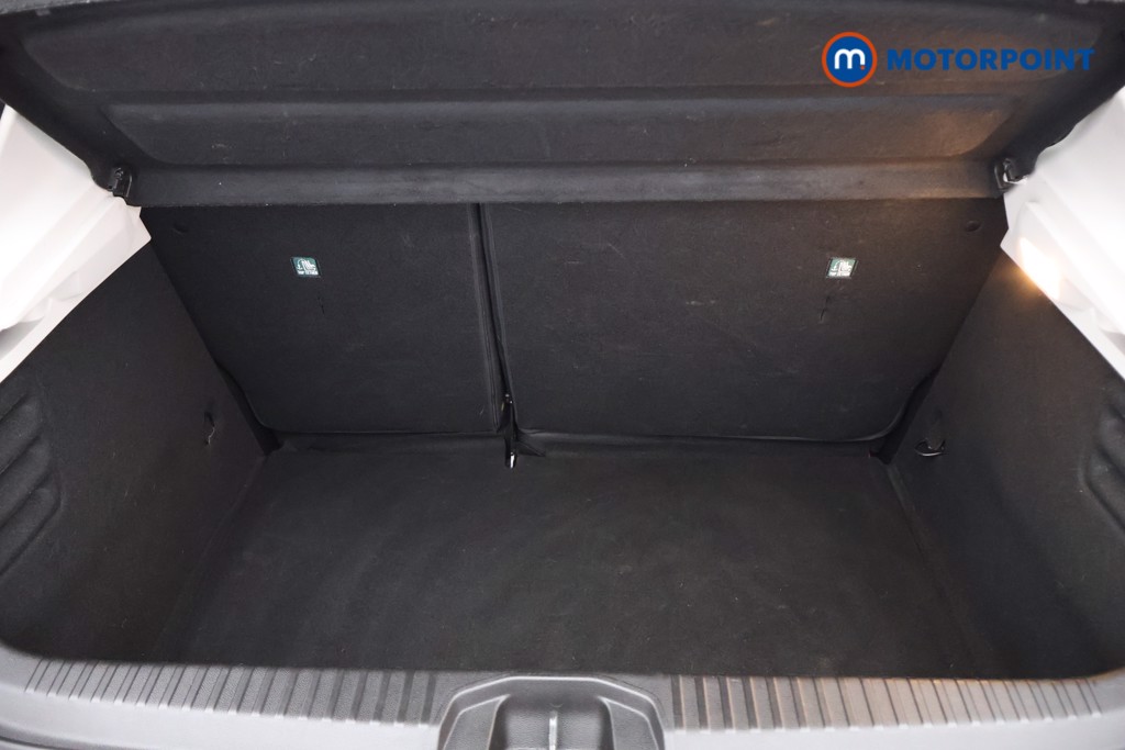 Renault Clio Evolution Manual Petrol Hatchback - Stock Number (1644547) - 12th supplementary image