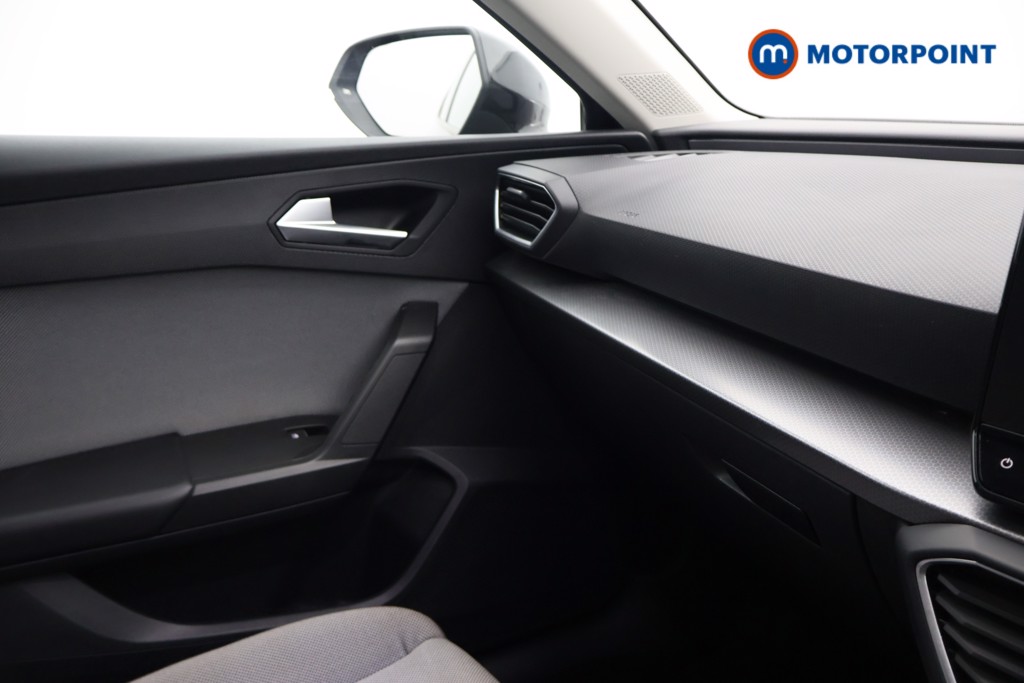 Seat Leon Se Dynamic Manual Petrol Hatchback - Stock Number (1645139) - 11th supplementary image