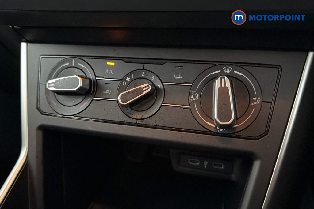 Volkswagen Polo Life Manual Petrol Hatchback - Stock Number (1645190) - 12th supplementary image