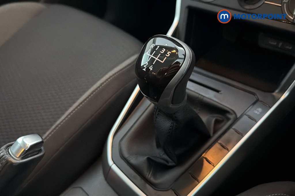 Volkswagen Polo Life Manual Petrol Hatchback - Stock Number (1645190) - 15th supplementary image