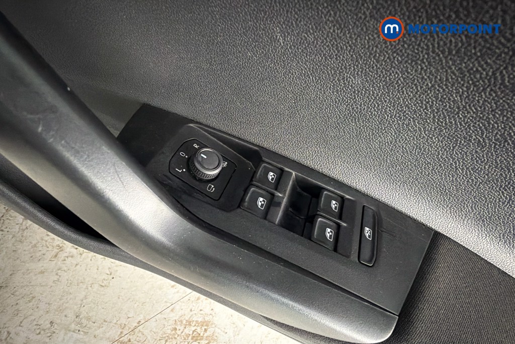 Volkswagen Polo Life Manual Petrol Hatchback - Stock Number (1645190) - 20th supplementary image