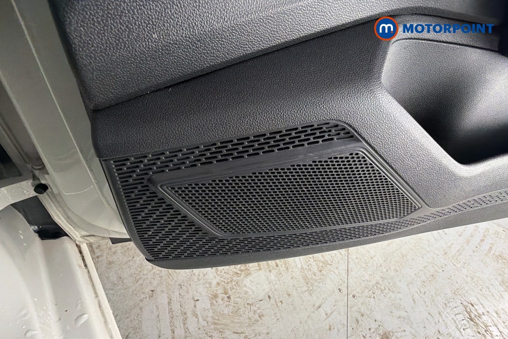 Volkswagen Polo Life Manual Petrol Hatchback - Stock Number (1645190) - 21st supplementary image