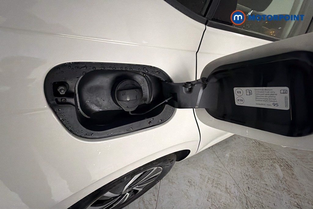 Volkswagen Polo Life Manual Petrol Hatchback - Stock Number (1645190) - 41st supplementary image