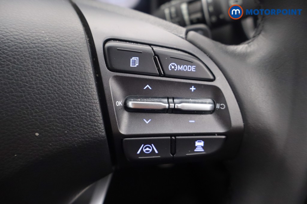 Hyundai Kona Se Connect Automatic Electric SUV - Stock Number (1645436) - 4th supplementary image
