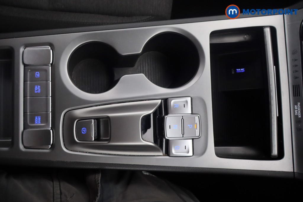 Hyundai Kona Se Connect Automatic Electric SUV - Stock Number (1645436) - 9th supplementary image