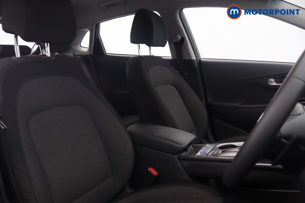 Hyundai Kona Se Connect Automatic Electric SUV - Stock Number (1645436) - 17th supplementary image