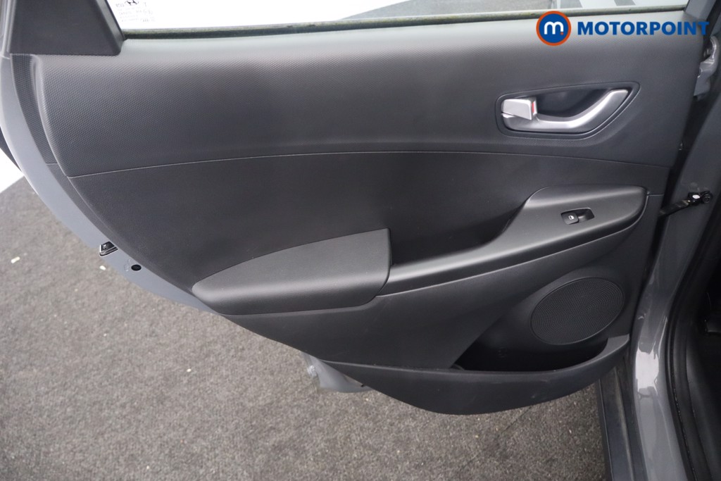 Hyundai Kona Se Connect Automatic Electric SUV - Stock Number (1645436) - 23rd supplementary image