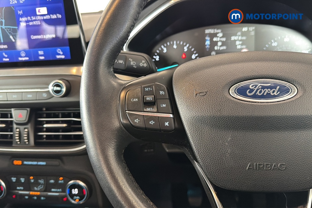 Ford Focus Titanium Manual Petrol Hatchback - Stock Number (1645795) - 4th supplementary image