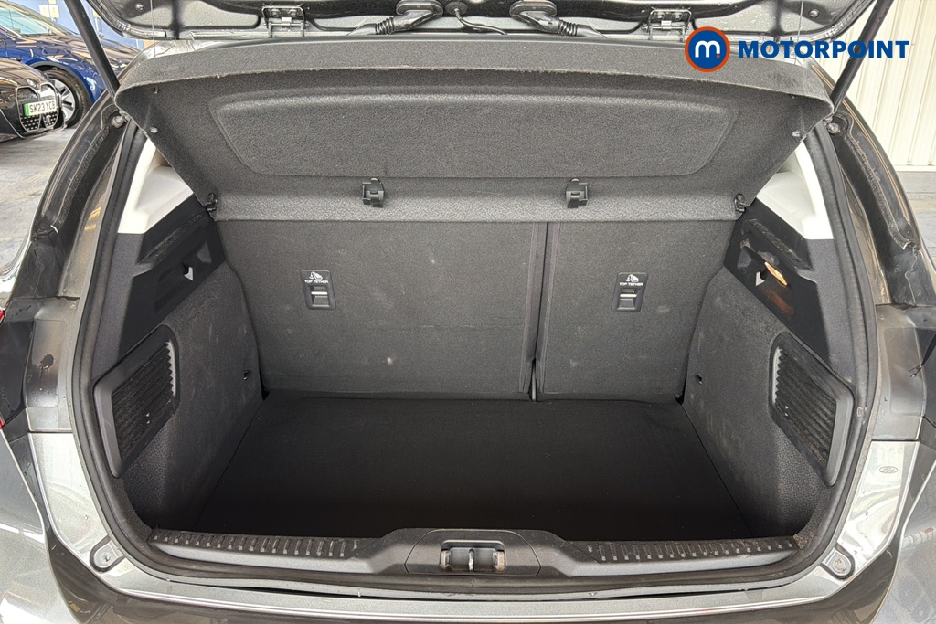 Ford Focus Titanium Manual Petrol Hatchback - Stock Number (1645795) - 30th supplementary image