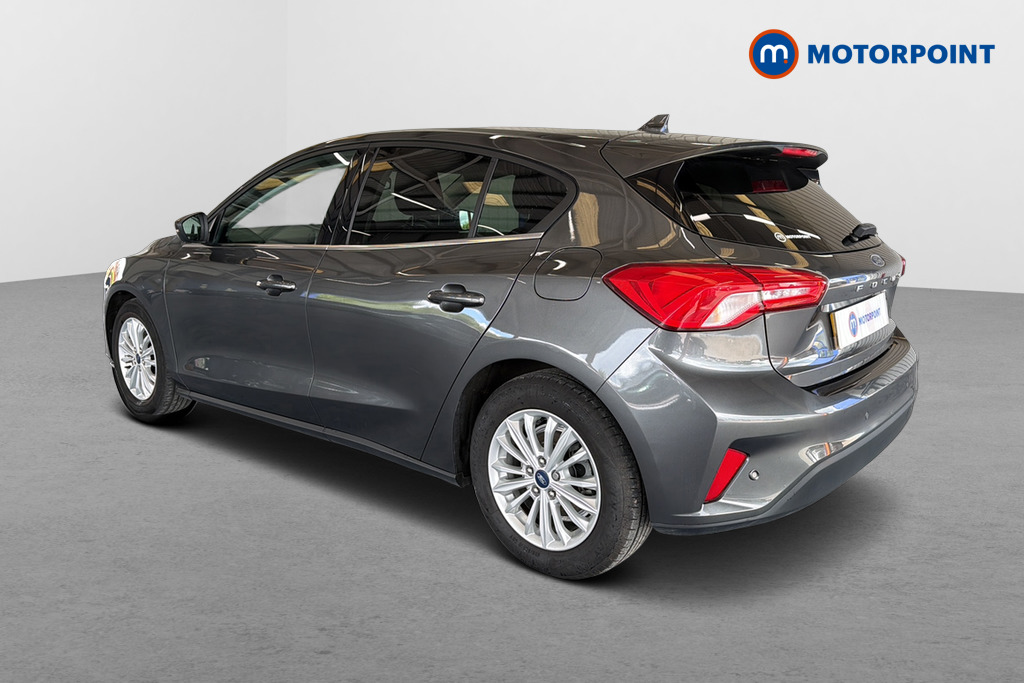Ford Focus Titanium Manual Petrol Hatchback - Stock Number (1645795) - Drivers side rear corner
